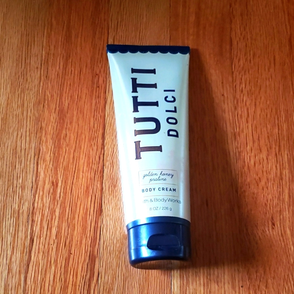 BATH & BODY WORKS TUTTI Discontinued Dolci Golden Honey Praline BODY Cream 8oz